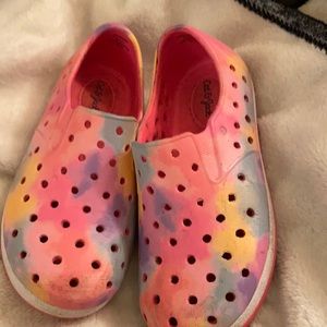 Cat and Jack unicorn rainbow water shoes